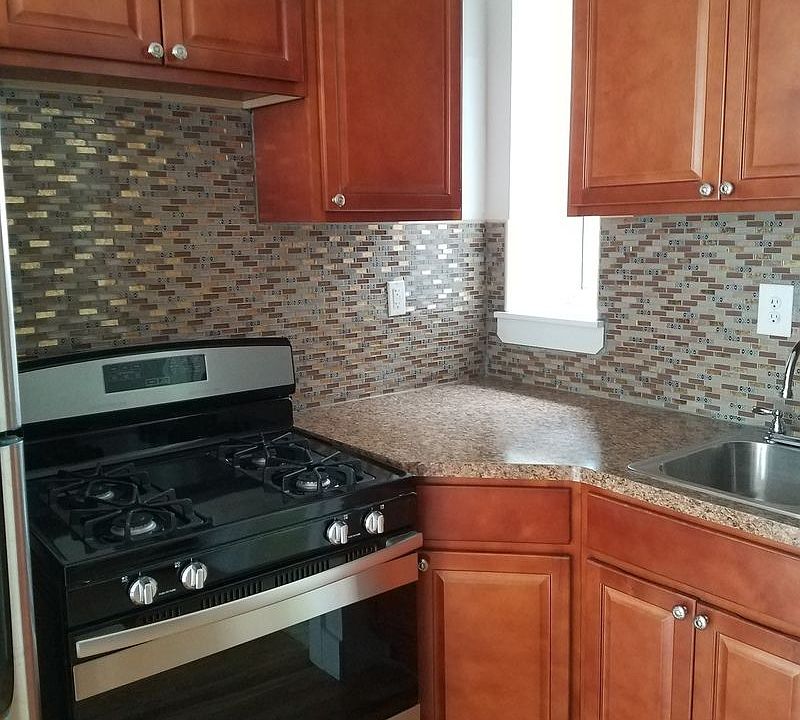 1st image of 495 E New York Ave APT 3R