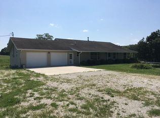 630 W Branch Rd, Macks Creek, MO 65786