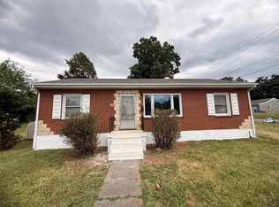 2601 Ravenwood Ave NW, Roanoke, VA 24012