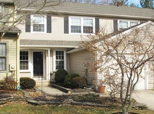 33 Southgate Dr, Mount Laurel, NJ 08054
