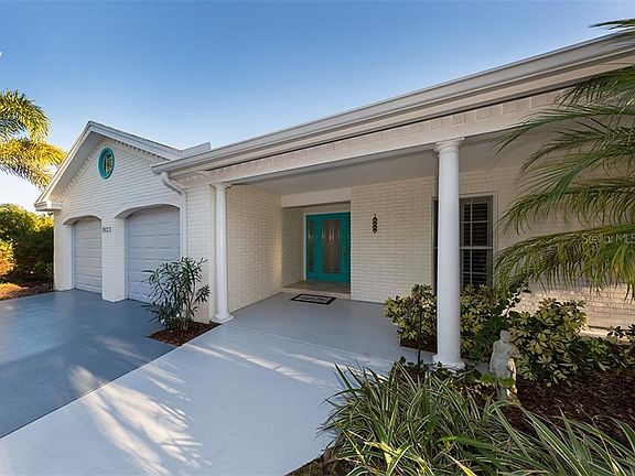 2nd image of 603 Laguna Dr