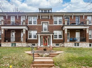 7244 Forsyth Blvd APT 2W, Saint Louis, MO 63105