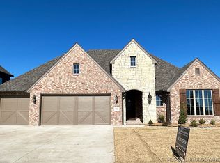 901 E 149th St S, Glenpool, OK 74033