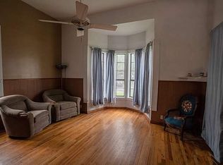 304 S Preston St, Wolfe City, TX 75496