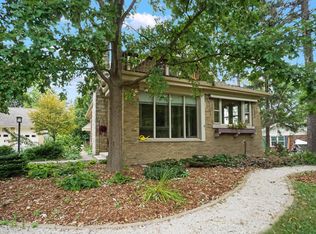 8221 North Cedarburg ROAD, Brown Deer, WI 53209