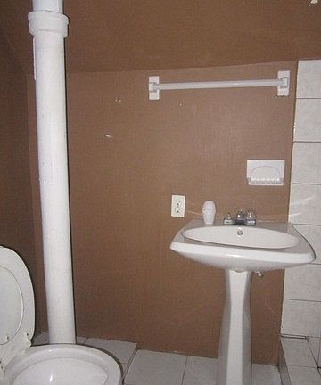 5th image of 5115 W 32nd St