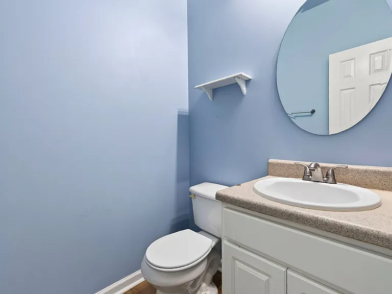 5495 Hampton Ct — Photo 17