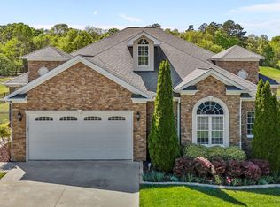 2066 Lake Point Dr, Graham, NC 27253