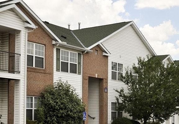 2nd image of 3537 Emeraldcut Dr APT 9