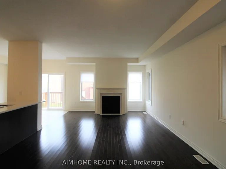 38 Foxberry Rd — Photo 13