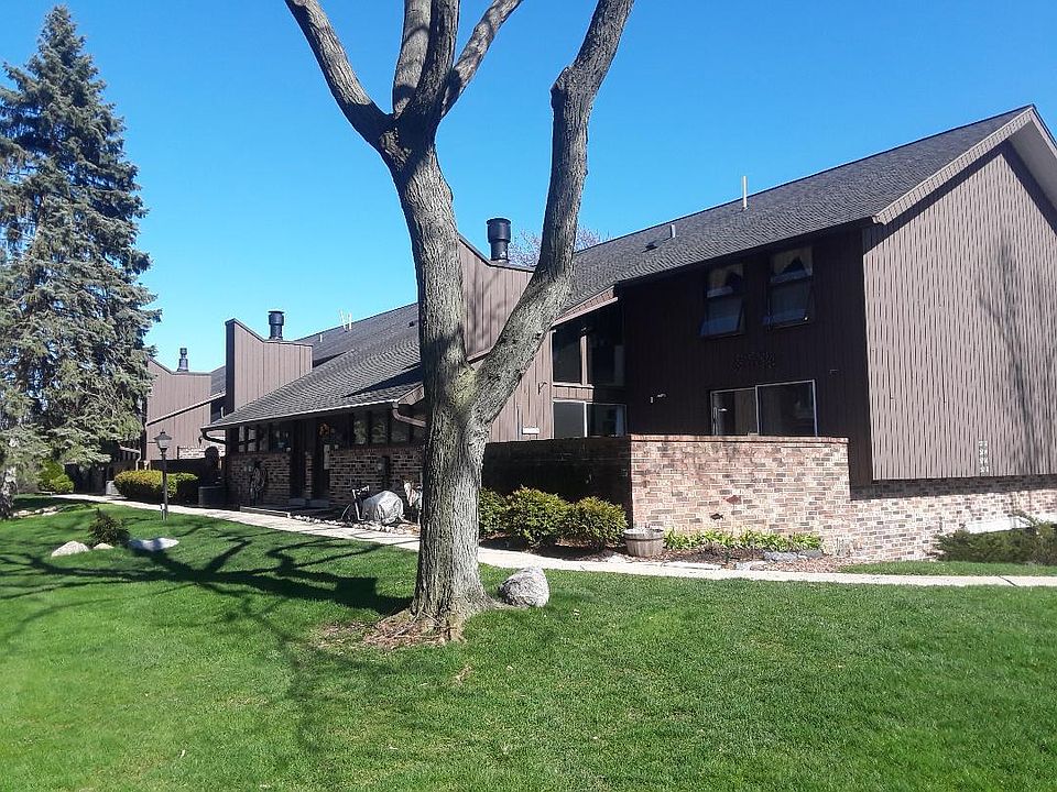 1st image of 5214 Woodbridge Ln S #5214