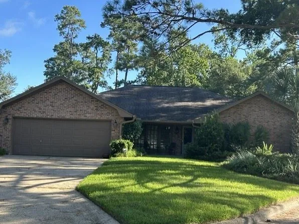 6870 Shanahan Dr, Beaumont, TX 77706