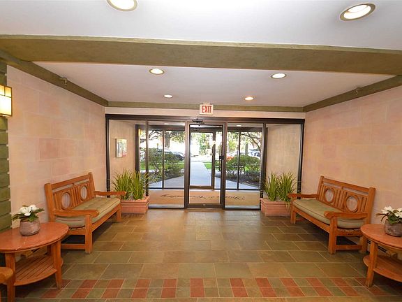 4th image of 40 Schenck Ave APT 3M
