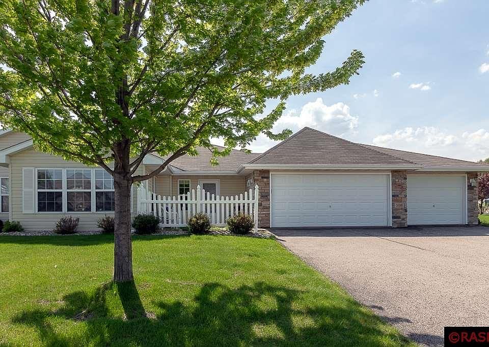 1st image of 108 Sugar Loaf Dr