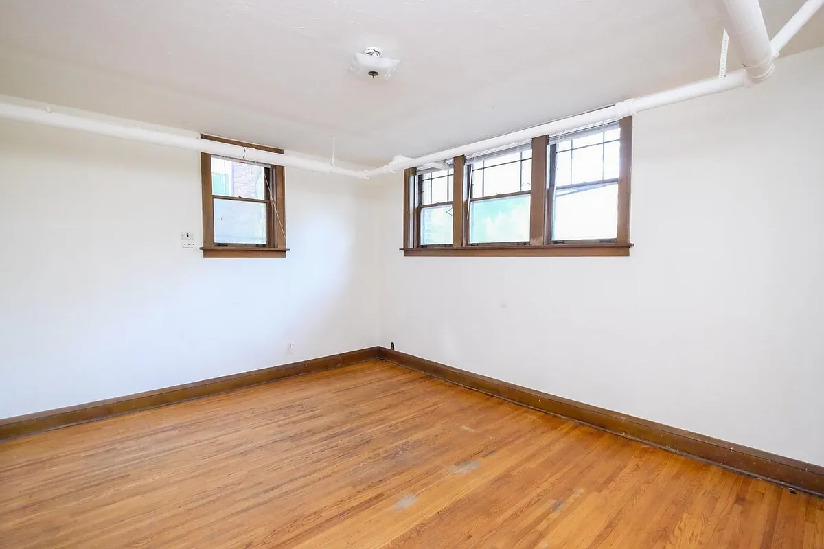 Building Photo - Pleasant Avenue Apartments