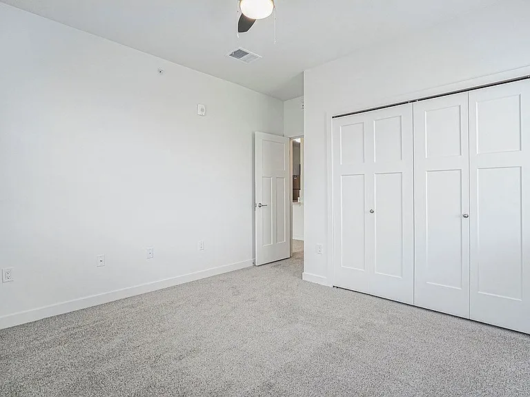 Meadowbrooke Apartment Homes — Photo 75