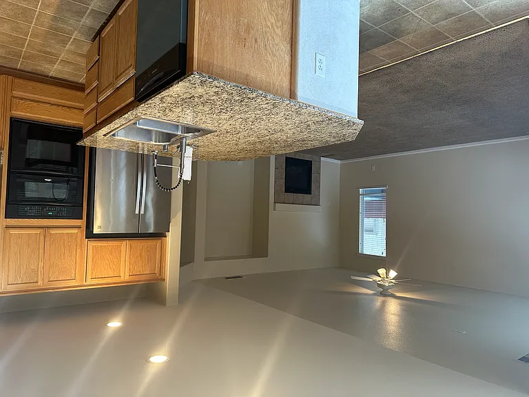 1211 Jewel Flower Dr — Photo 5