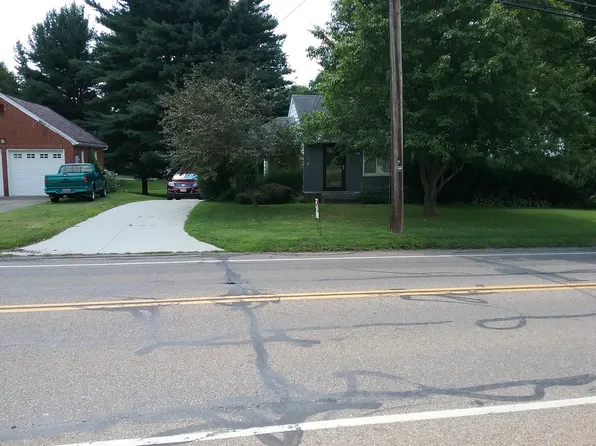 755 Locust St S, Canal Fulton, OH 44614