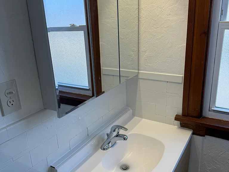 2116 Natchez Ave — Photo 16