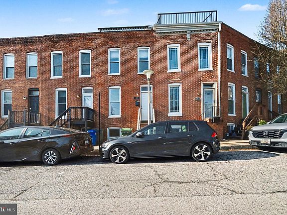 5th image of 613 Harvey St