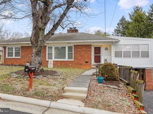 213 Leach St, Front Royal, VA 22630