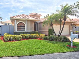 218 Citrus Trl, Boynton Beach, FL 33436