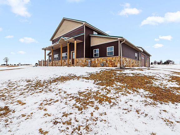 2nd image of W3335 Bauer ROAD