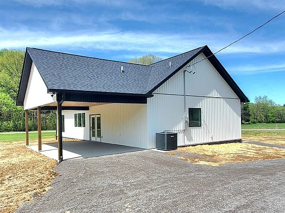 5th image of 22 Ballenger Rd