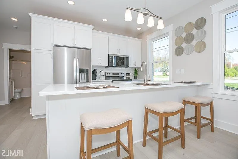 8458 Bell Crossing Dr — Photo 3