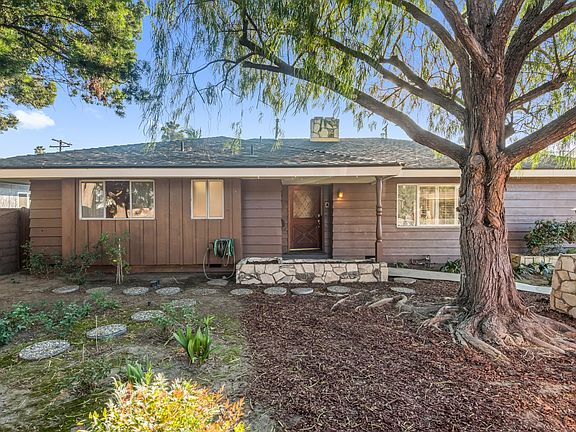 2nd image of 8028 Duesler Ln