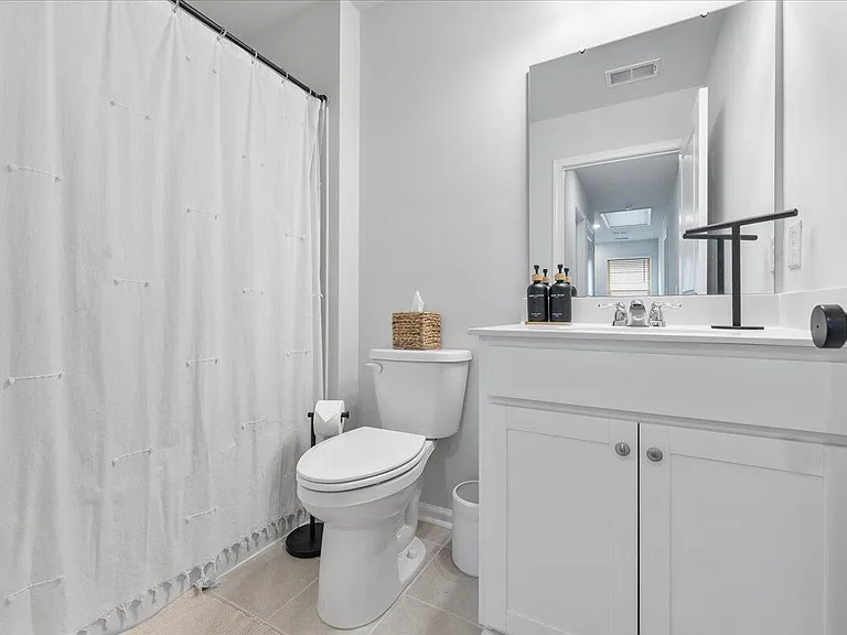 402 Oak View Way — Photo 25