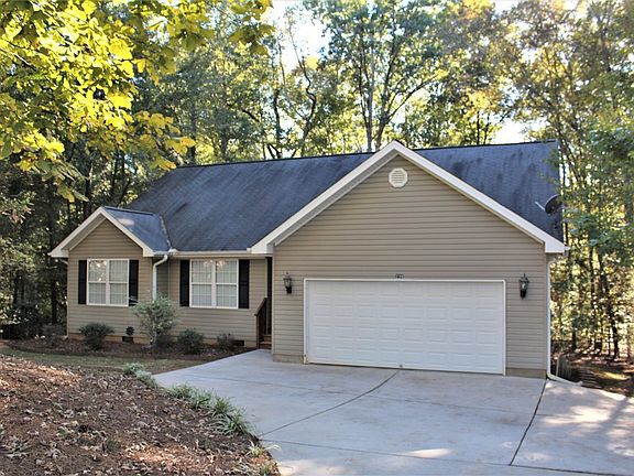 2nd image of 239 Greenway Dr