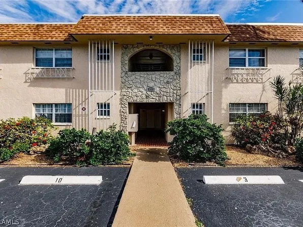 4923 Vincennes Ct APT 3, Cape Coral, FL 33904