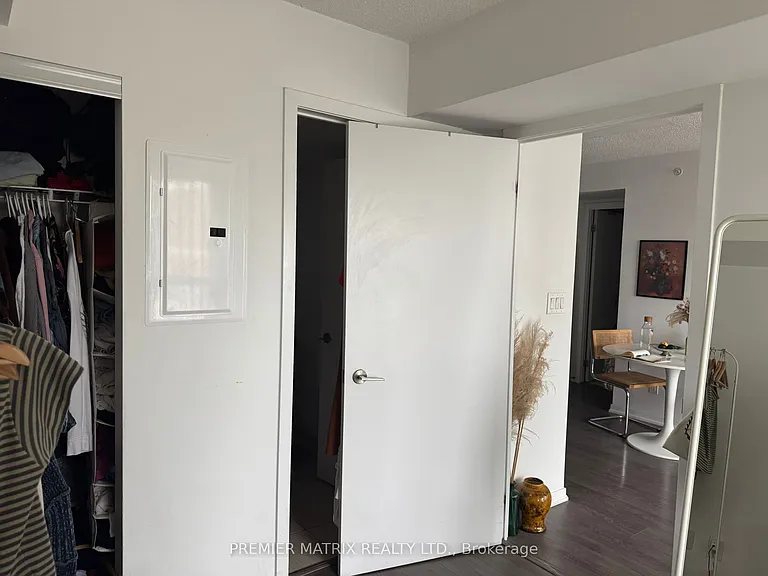 68 Abell St #729 — Photo 13