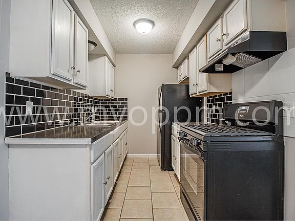 4th image of 640 N 46th St #10