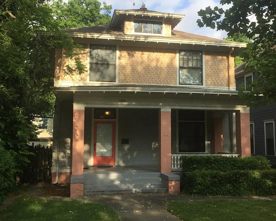 1605 S.Arch St