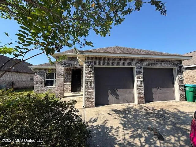 14101 Anandale Cir