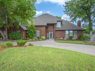 10900 Woodbridge Rd, Oklahoma City, OK, 73162