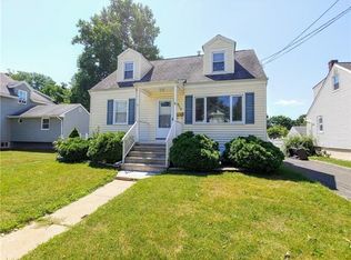 619 2nd St, Dunellen, NJ 08812
