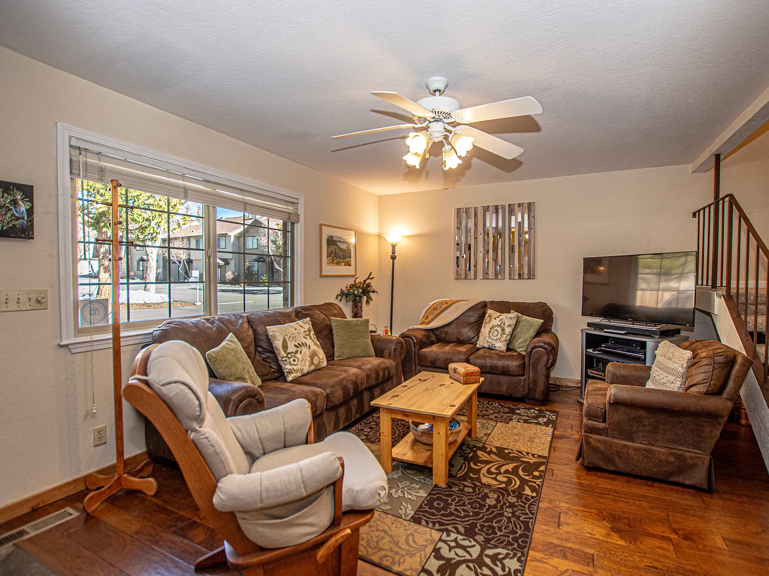3 bed, 1408 sqft, $4,000 — Photo 4