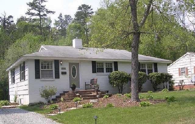1st image of 2505 Shady Lawn Dr