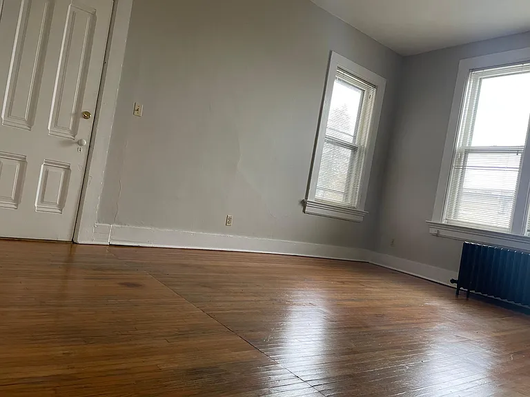 325 W Jackson St #2-S — Photo 9