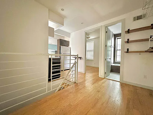 Rented by Doorway NYC, LLC | media 1