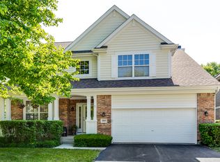 2041 Inverness Dr, Vernon Hills, IL 60061