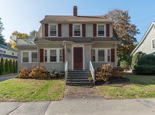 50 Pine St, Manchester, MA 01944