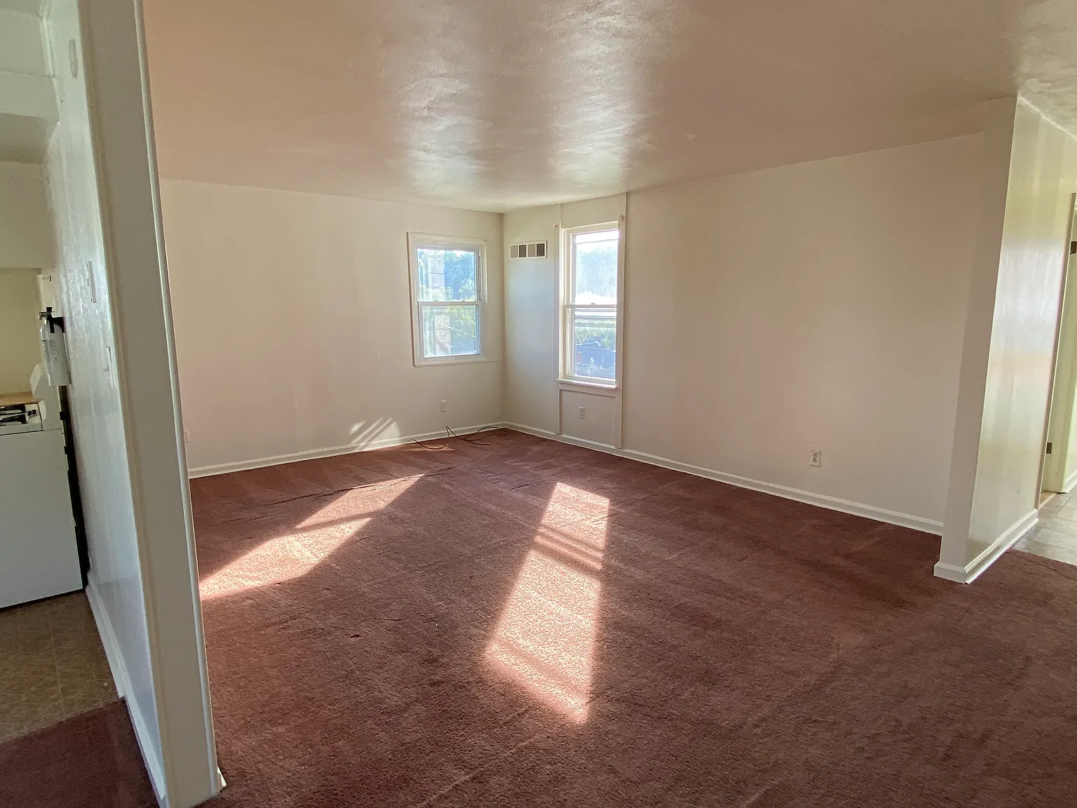 2 bed, $850 — Photo 4