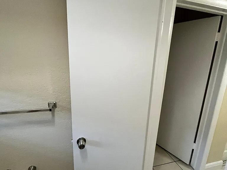 1370 NE 119th St #137008 — Photo 39