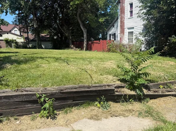 524 S Elizabeth St, Lima, OH 45804