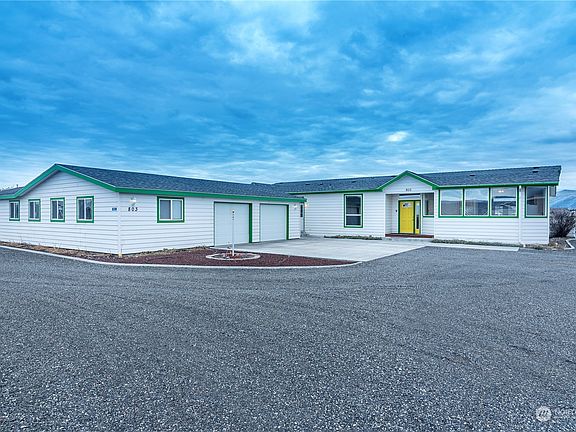 2nd image of 803 Desert Aire Drive SW