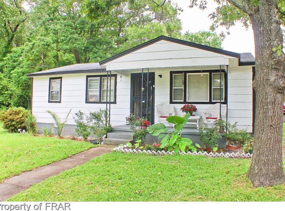 1st image of 841 Eccles Dr